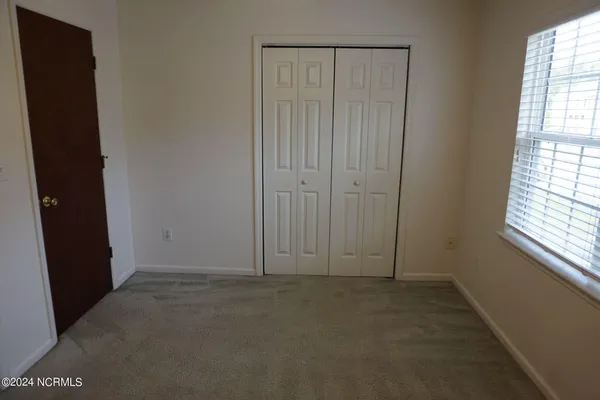 $1,196 | 404 Meadowbrook Lane, Jacksonville, NC 28546