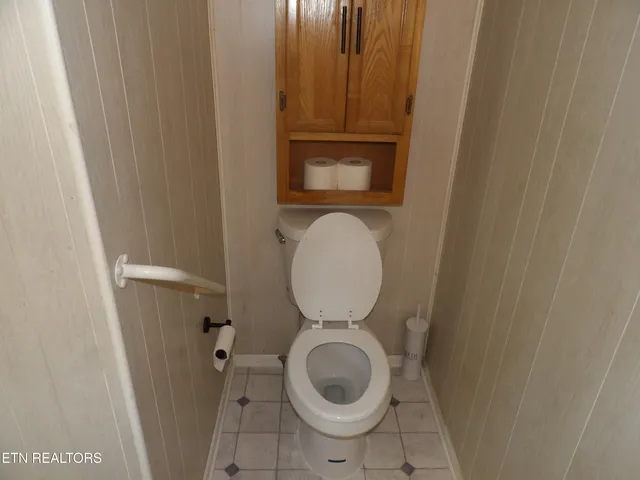 $285,900 | 240 Old Rutledge Pike, Blaine, TN 37709