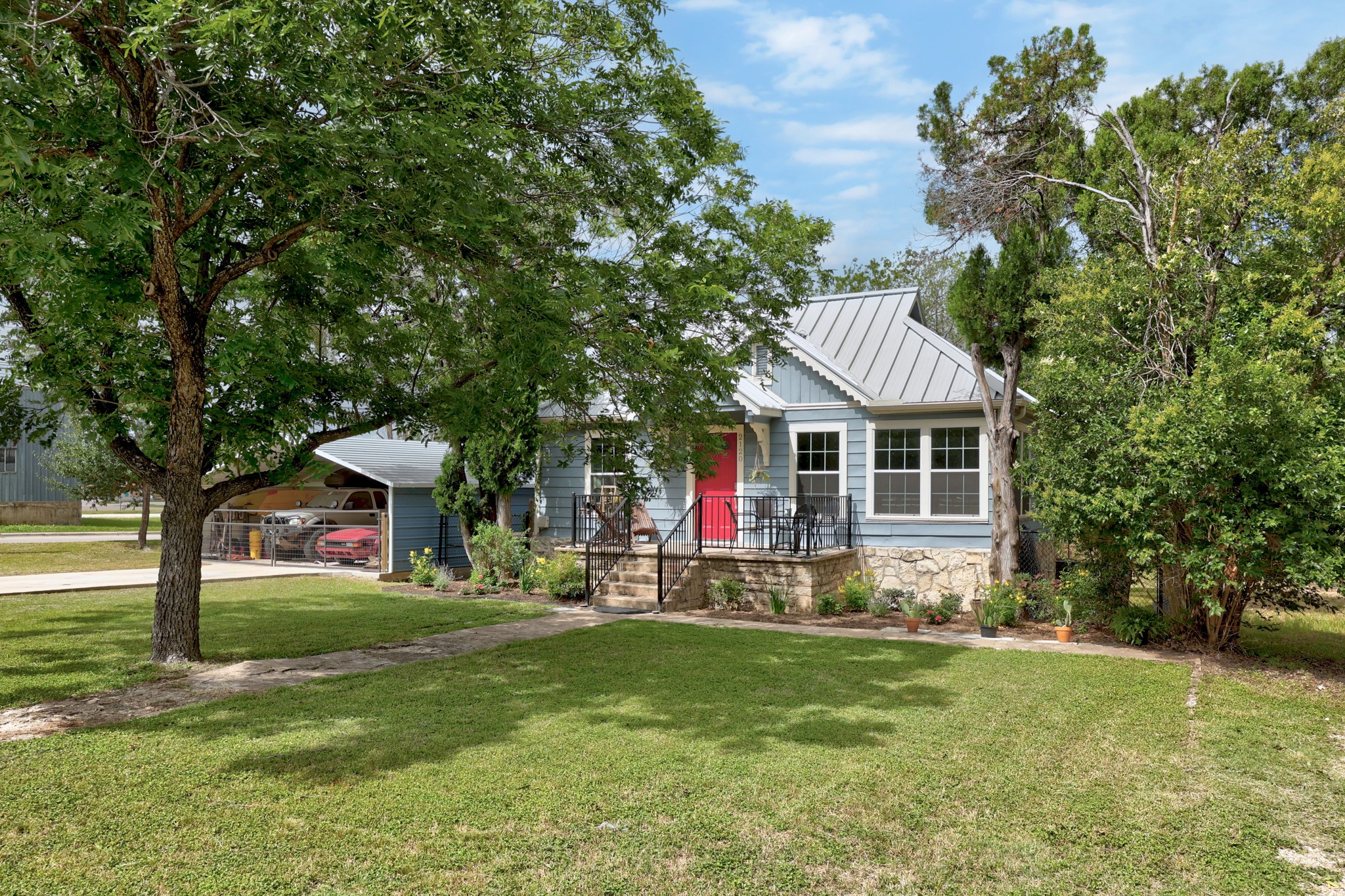 2120 Leander Street Georgetown, TX 78626 - Photo 2 of 25