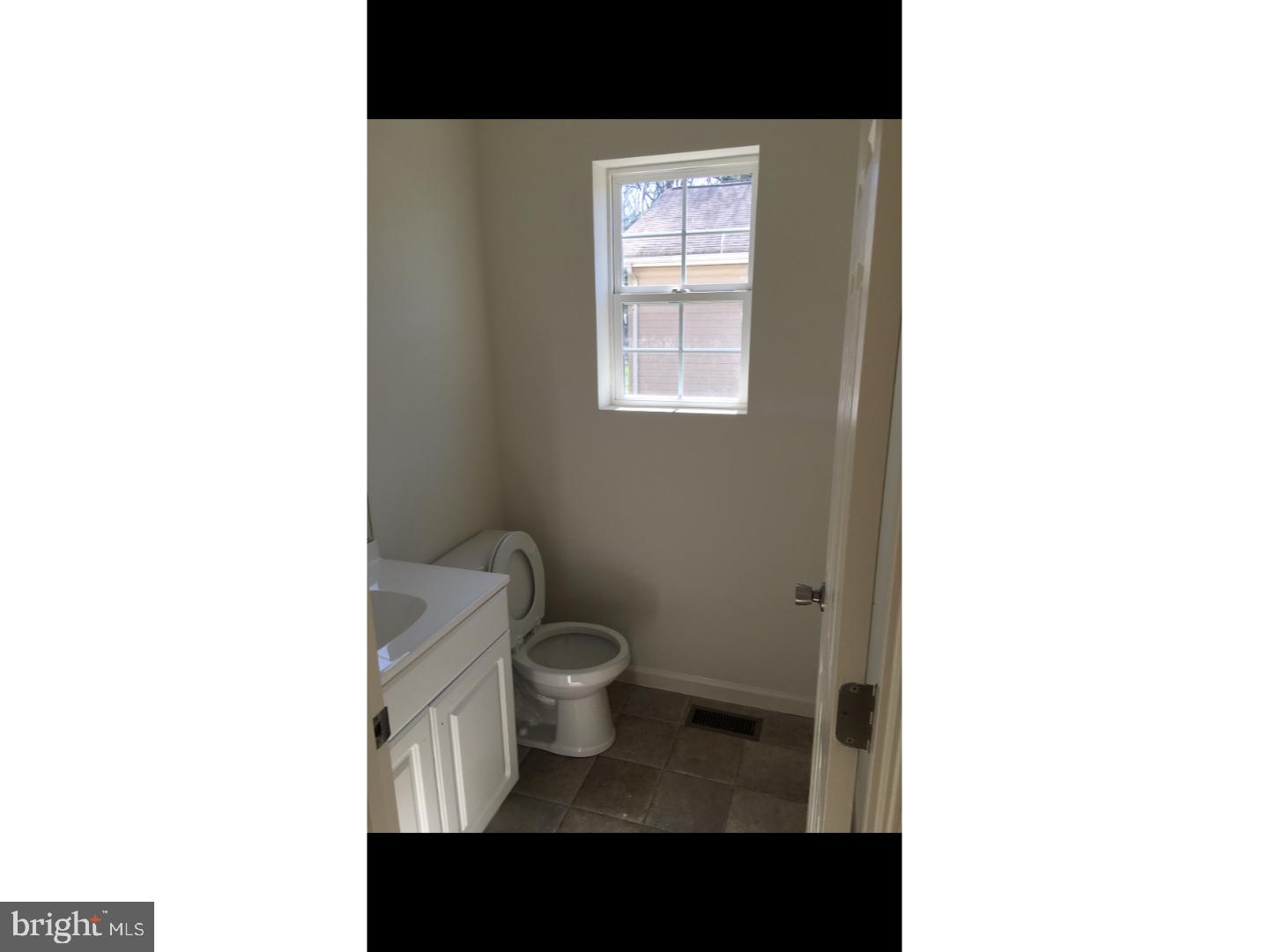 432 West Reed Street Dover, DE 19904 - Photo 10 of 24 Half Bath