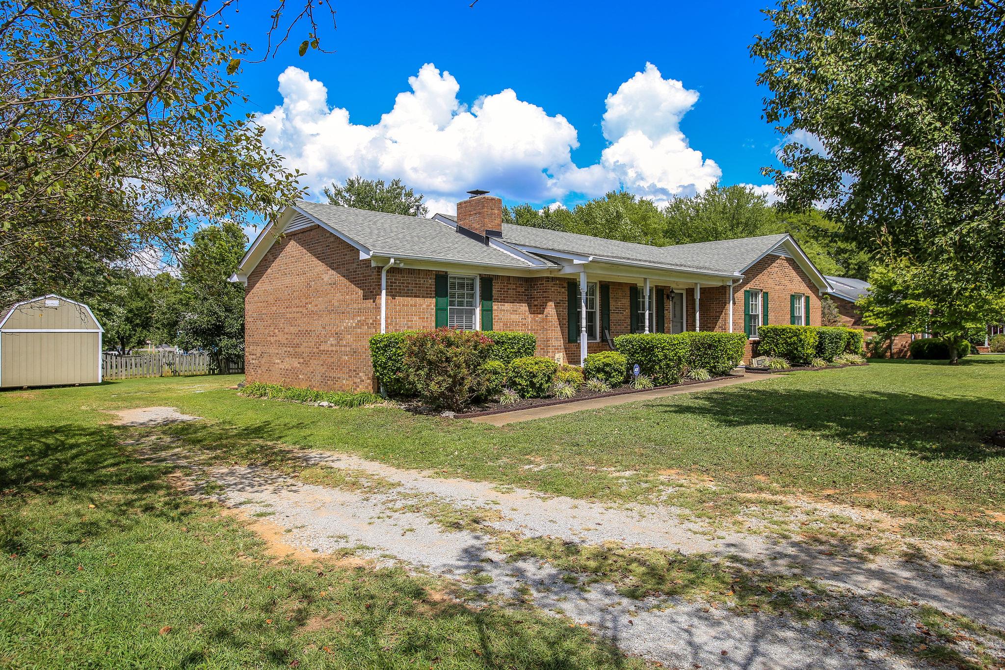 2742 Brookrun Road Murfreesboro, TN 37129 - Photo 3 of 30 Plenty of parking for everyone.