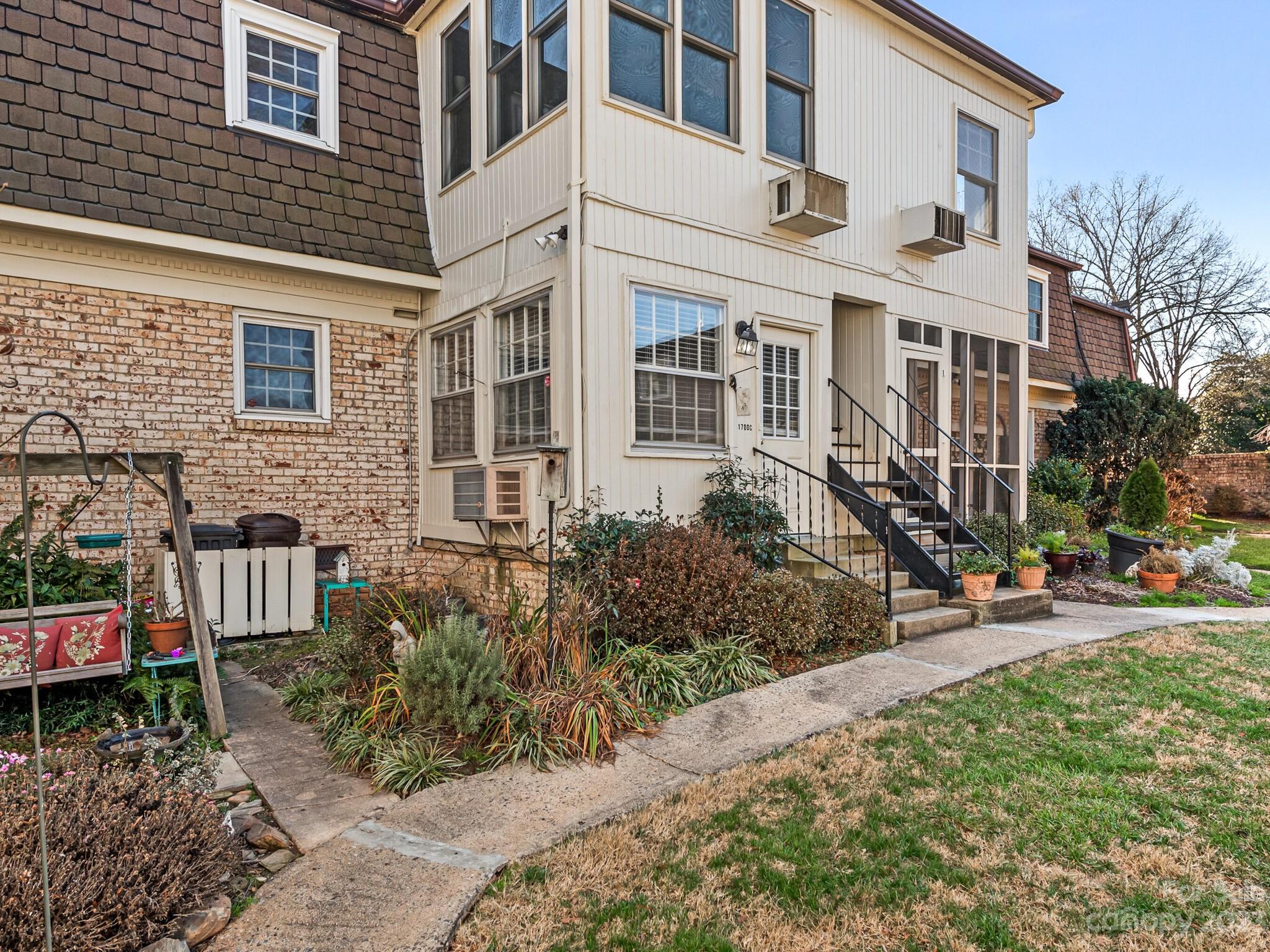 1700 Roxborough Road, Unit C Charlotte, NC 28211 - Photo 17 of 24 Gallery Image 17