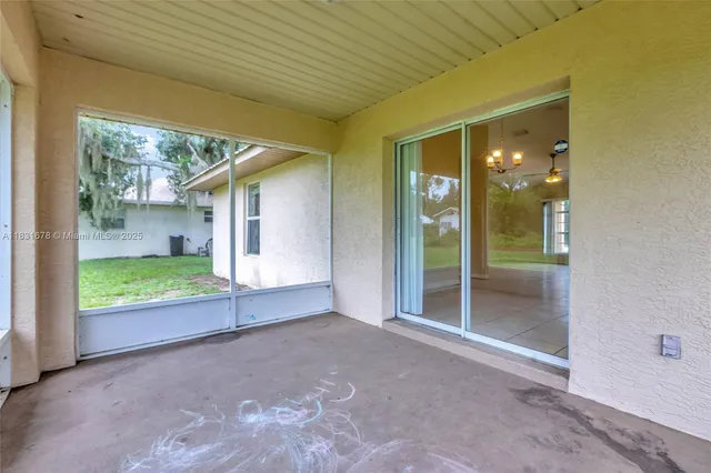 $255,000 | 2714 Valerie Boulevard, Sebring, FL 33870