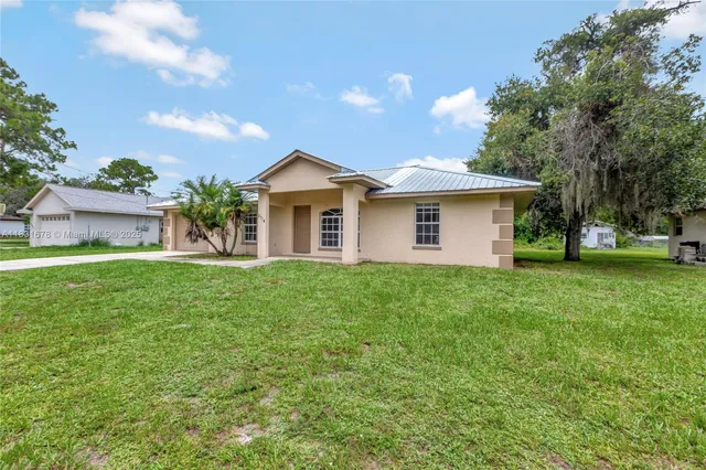 $255,000 | 2714 Valerie Boulevard, Sebring, FL 33870