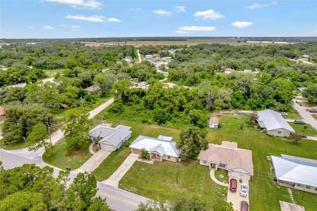 $255,000 | 2714 Valerie Boulevard, Sebring, FL 33870