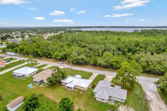 $255,000 | 2714 Valerie Boulevard, Sebring, FL 33870