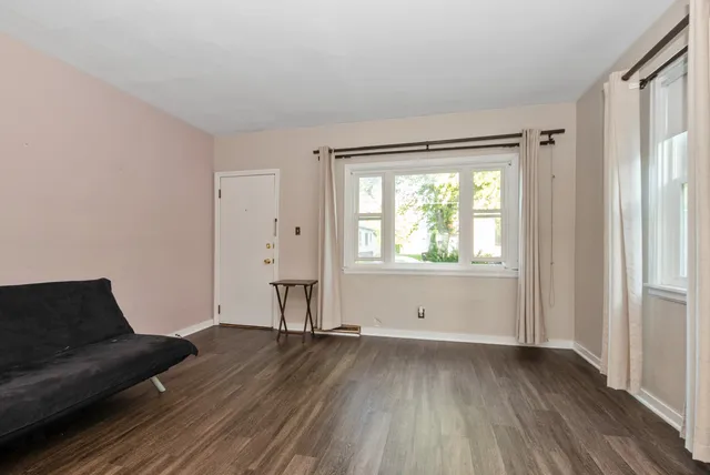 $179,900 | 2630 Commercial Avenue, South Chicago Heights, IL 60411