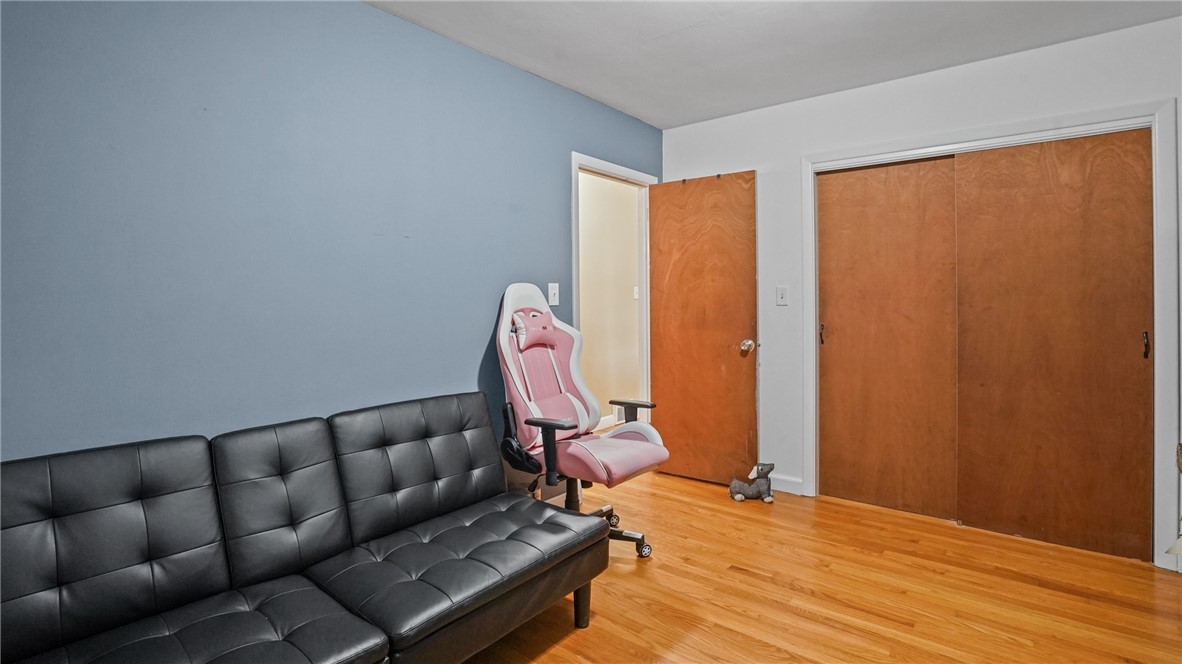 154 Metropolitan Road Providence, RI 02908 - Photo 22 of 31 Gallery Image 22