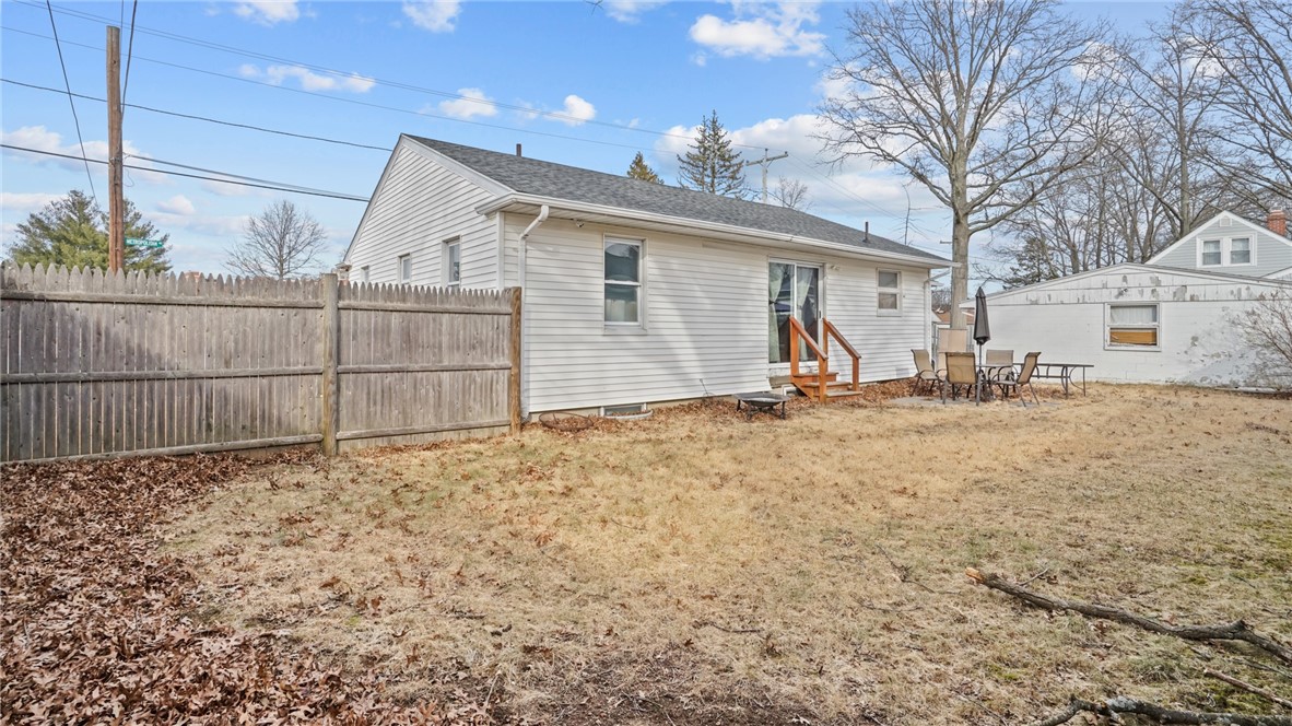 154 Metropolitan Road Providence, RI 02908 - Photo 29 of 31 Gallery Image 29