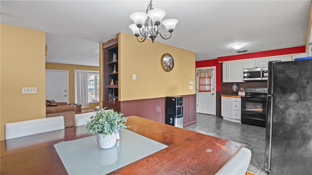 154 Metropolitan Road Providence, RI 02908 - Photo 9 of 31 Gallery Image 9