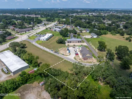 $220,000 | 108 Business Park Drive, Lafayette, LA 70508