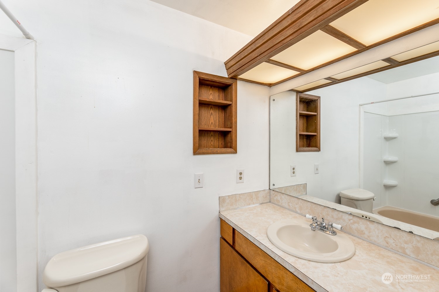 18256 Southeast 144th Place Renton, WA 98059 - Photo 15 of 39 Gallery Image 15