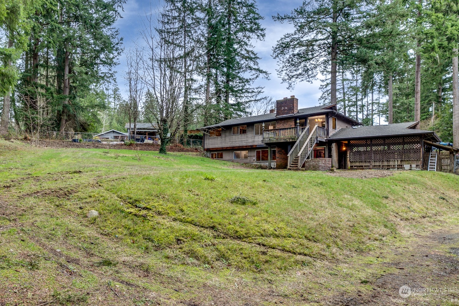 18256 Southeast 144th Place Renton, WA 98059 - Photo 36 of 39 Gallery Image 36
