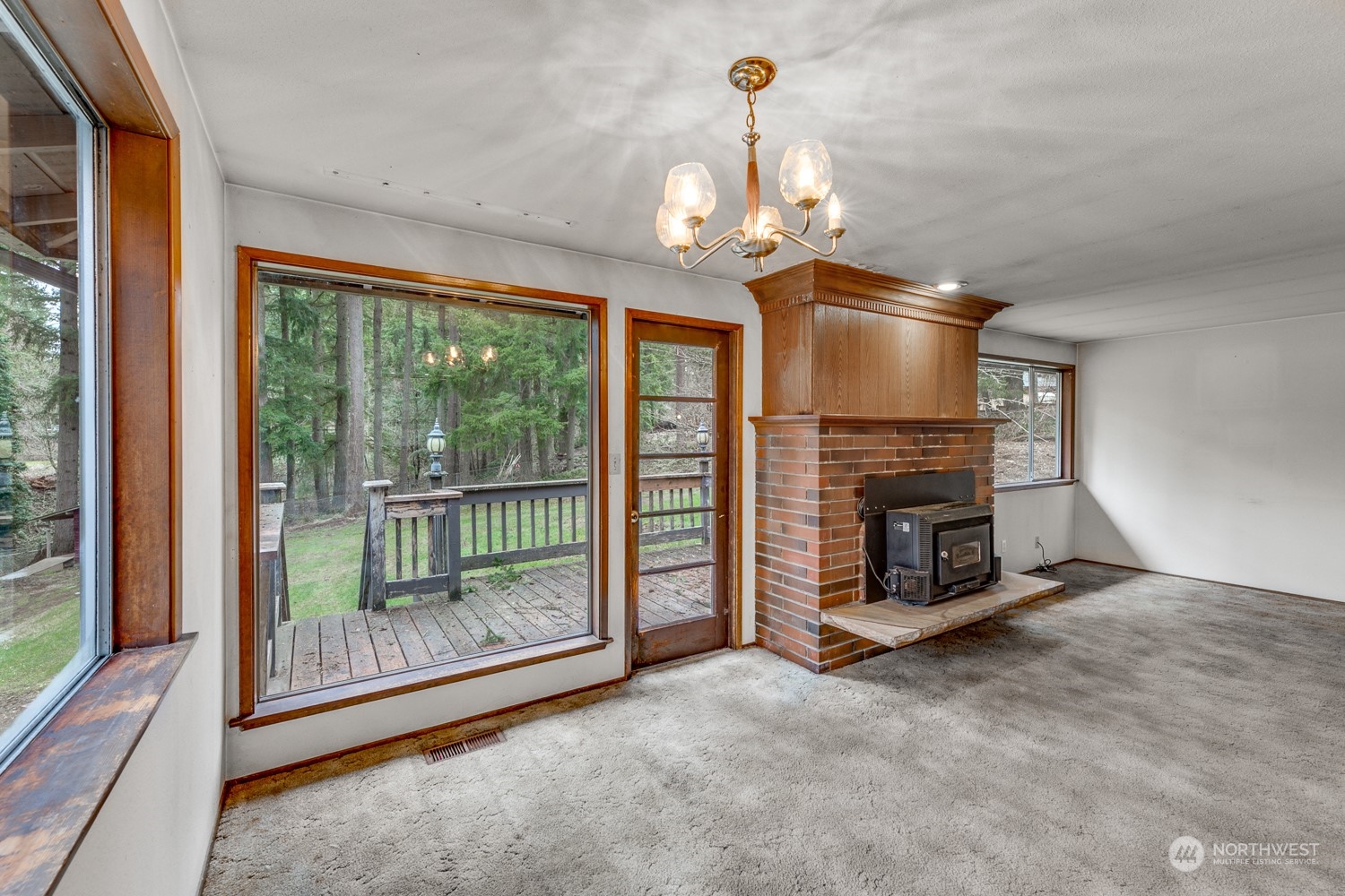 18256 Southeast 144th Place Renton, WA 98059 - Photo 10 of 39 Gallery Image 10