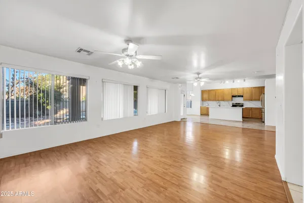 $579,900 | 1342 North McKenna Lane, Gilbert, AZ 85233