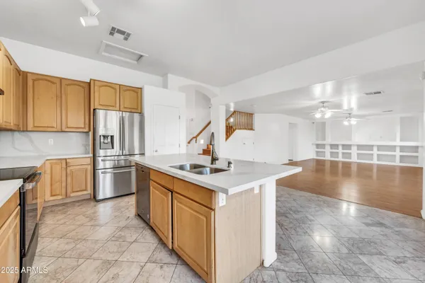 $579,900 | 1342 North McKenna Lane, Gilbert, AZ 85233