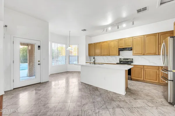 $579,900 | 1342 North McKenna Lane, Gilbert, AZ 85233