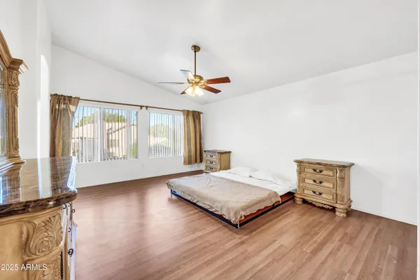 $579,900 | 1342 North McKenna Lane, Gilbert, AZ 85233