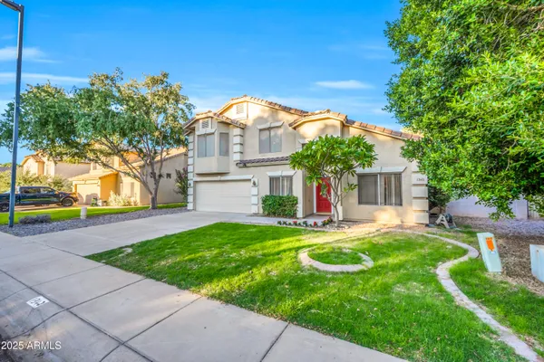 $579,900 | 1342 North McKenna Lane, Gilbert, AZ 85233