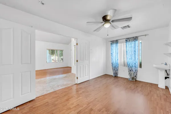 $579,900 | 1342 North McKenna Lane, Gilbert, AZ 85233
