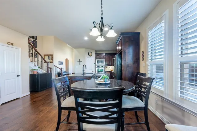 $575,000 | 810 Miramar Drive, Rockwall, TX 75087