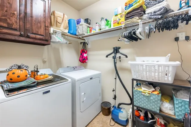 $575,000 | 810 Miramar Drive, Rockwall, TX 75087