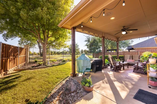 $575,000 | 810 Miramar Drive, Rockwall, TX 75087