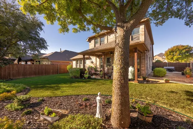 $575,000 | 810 Miramar Drive, Rockwall, TX 75087