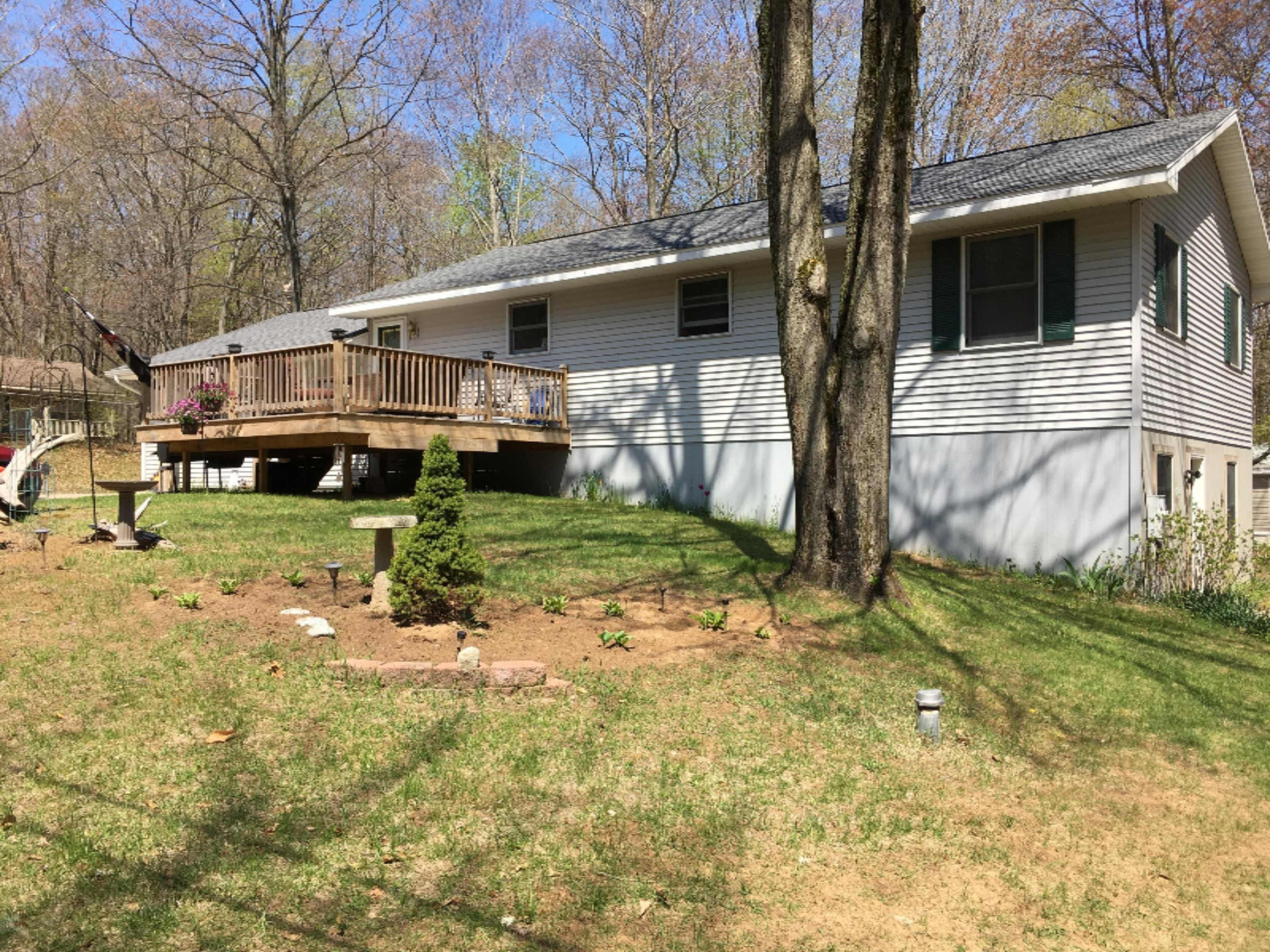 4490 Tamarack Road Ludington, MI 49431 - Photo 2 of 39 Front Yard