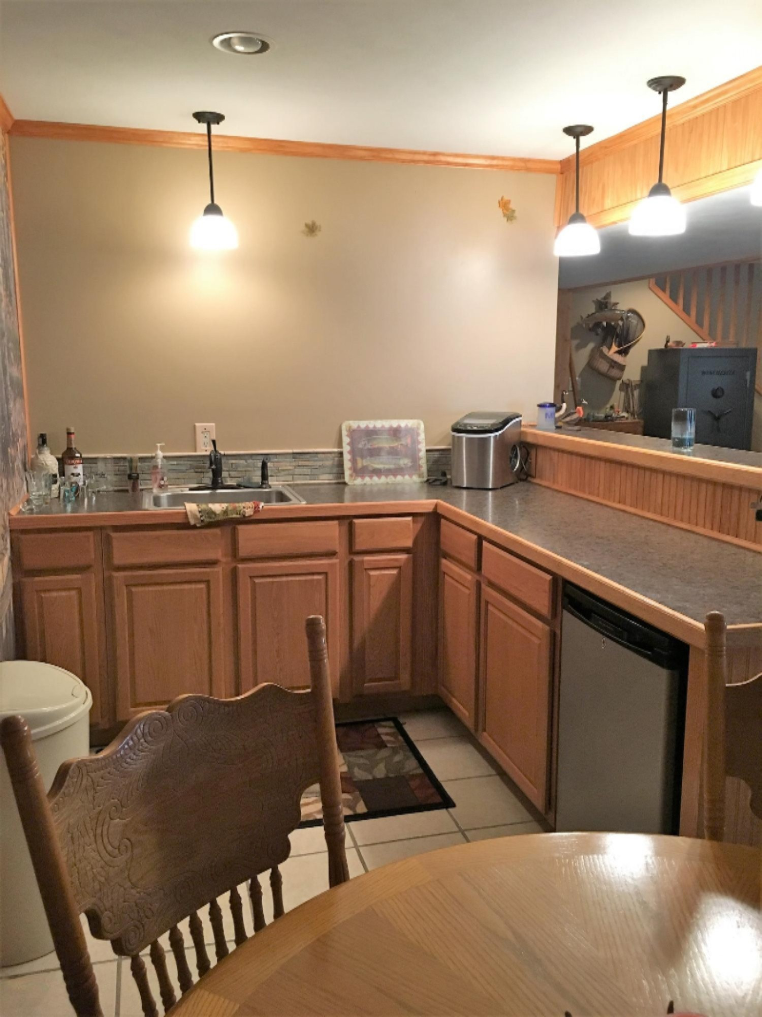 4490 Tamarack Road Ludington, MI 49431 - Photo 30 of 39 Kitchen-Wet Bar