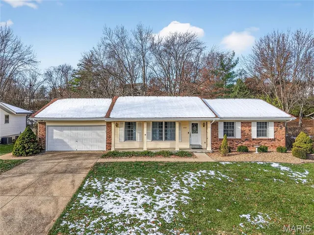 $360,000 | 503 Imperial Court, O'Fallon, MO 63366