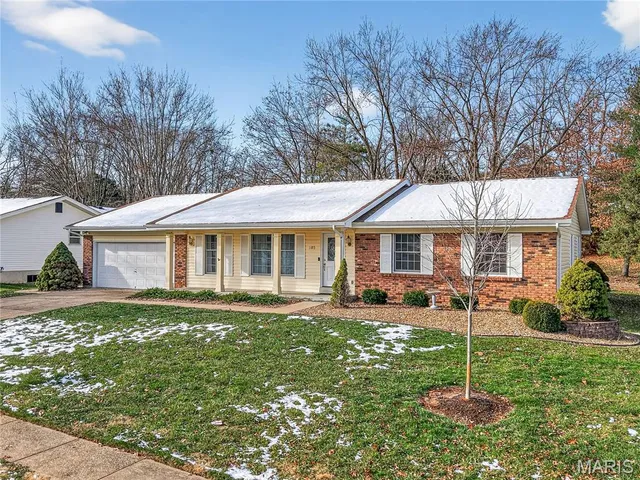 $360,000 | 503 Imperial Court, O'Fallon, MO 63366