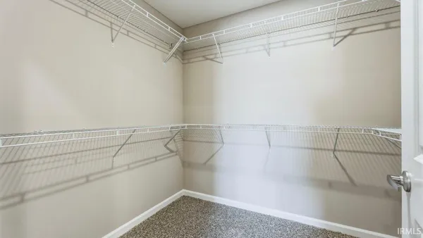 $289,900 | 1014 Butler Lake, Fort Wayne, IN 46818