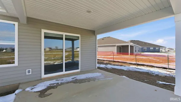 $289,900 | 1014 Butler Lake, Fort Wayne, IN 46818