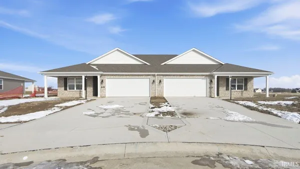 $289,900 | 1014 Butler Lake, Fort Wayne, IN 46818