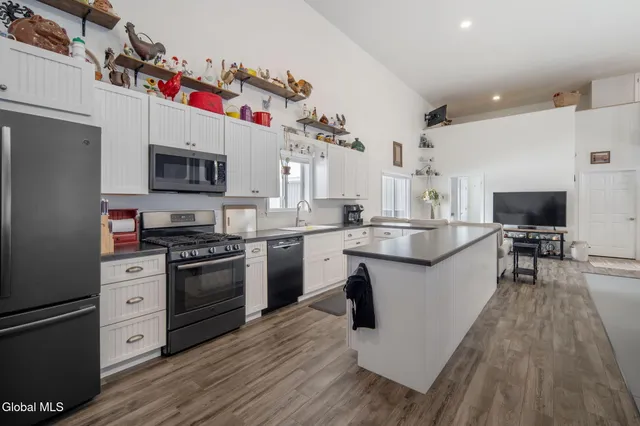 $450,000 | 1232 Barton Hill Road, Schoharie, NY 12157