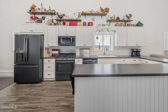 $450,000 | 1232 Barton Hill Road, Schoharie, NY 12157