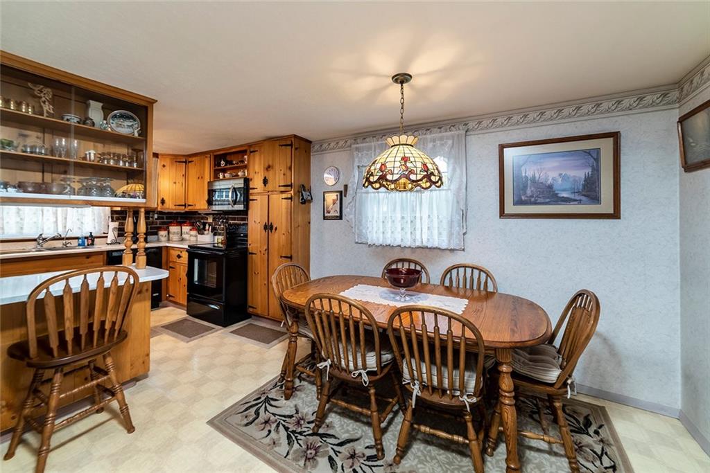 180 Holly Place Road Mount Pleasant, PA 15666 - Photo 5 of 23 KITCHEN - 19X11 WITH LARGE EAT-IN AREA.