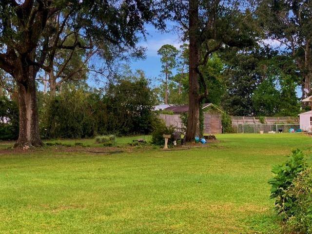 203 Perdido Avenue Fairhope, AL 36532 - Photo 5 of 6