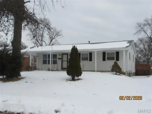 $199,900 | 245 Alma Drive, Hazelwood, MO 63042