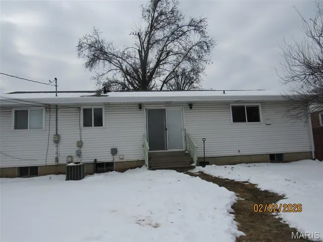 $199,900 | 245 Alma Drive, Hazelwood, MO 63042