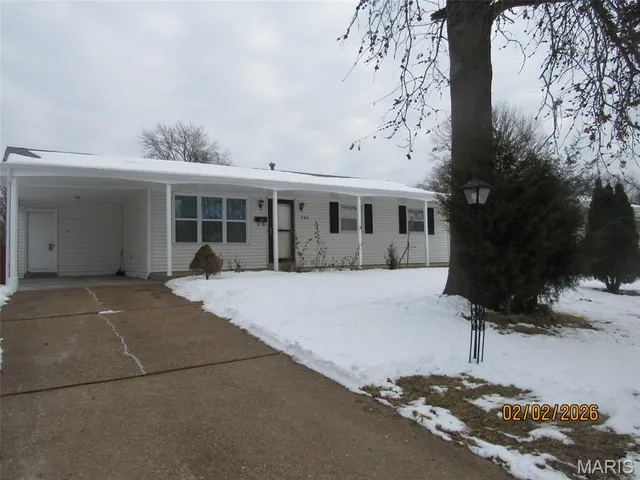 $199,900 | 245 Alma Drive, Hazelwood, MO 63042