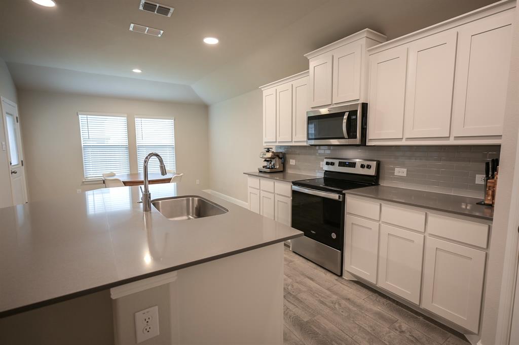 725 Golden Gate Pk Road Alvarado, TX 76009 - Photo 17 of 35