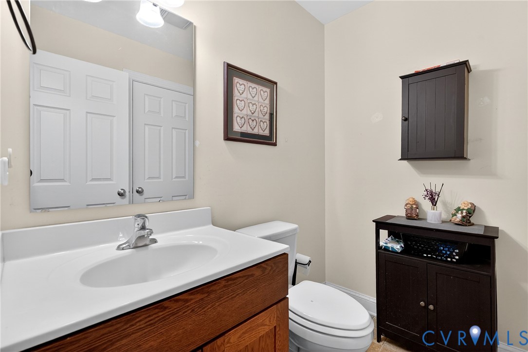 709 Powcan Road Dunnsville, VA 22454 - Photo 17 of 38