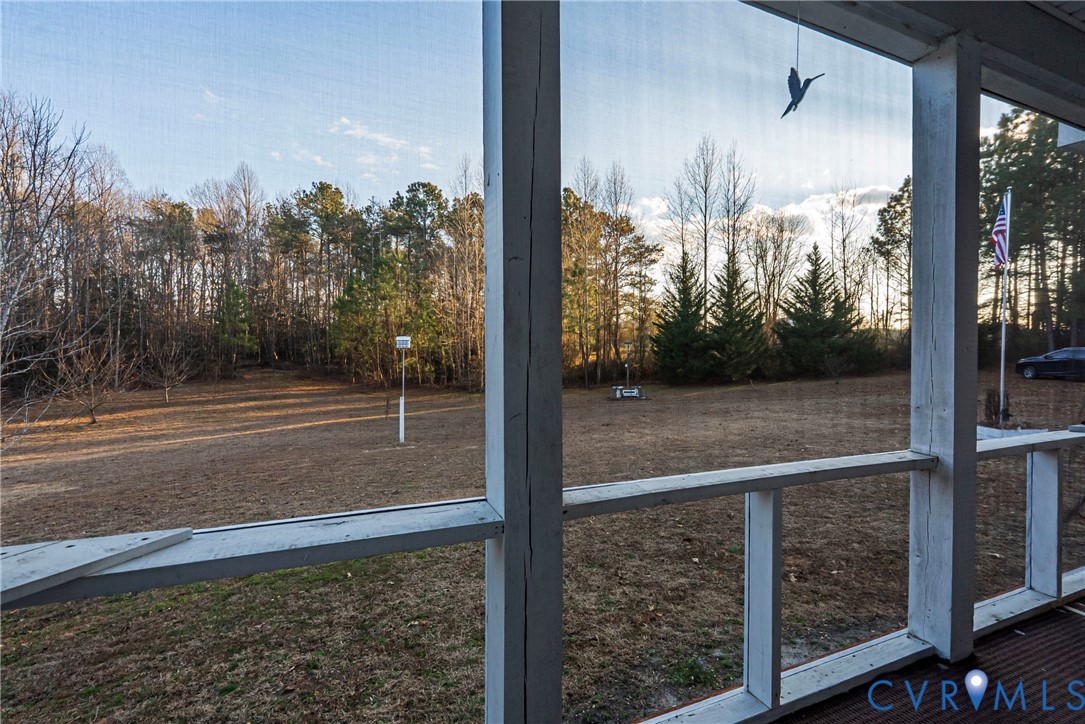 709 Powcan Road Dunnsville, VA 22454 - Photo 24 of 38