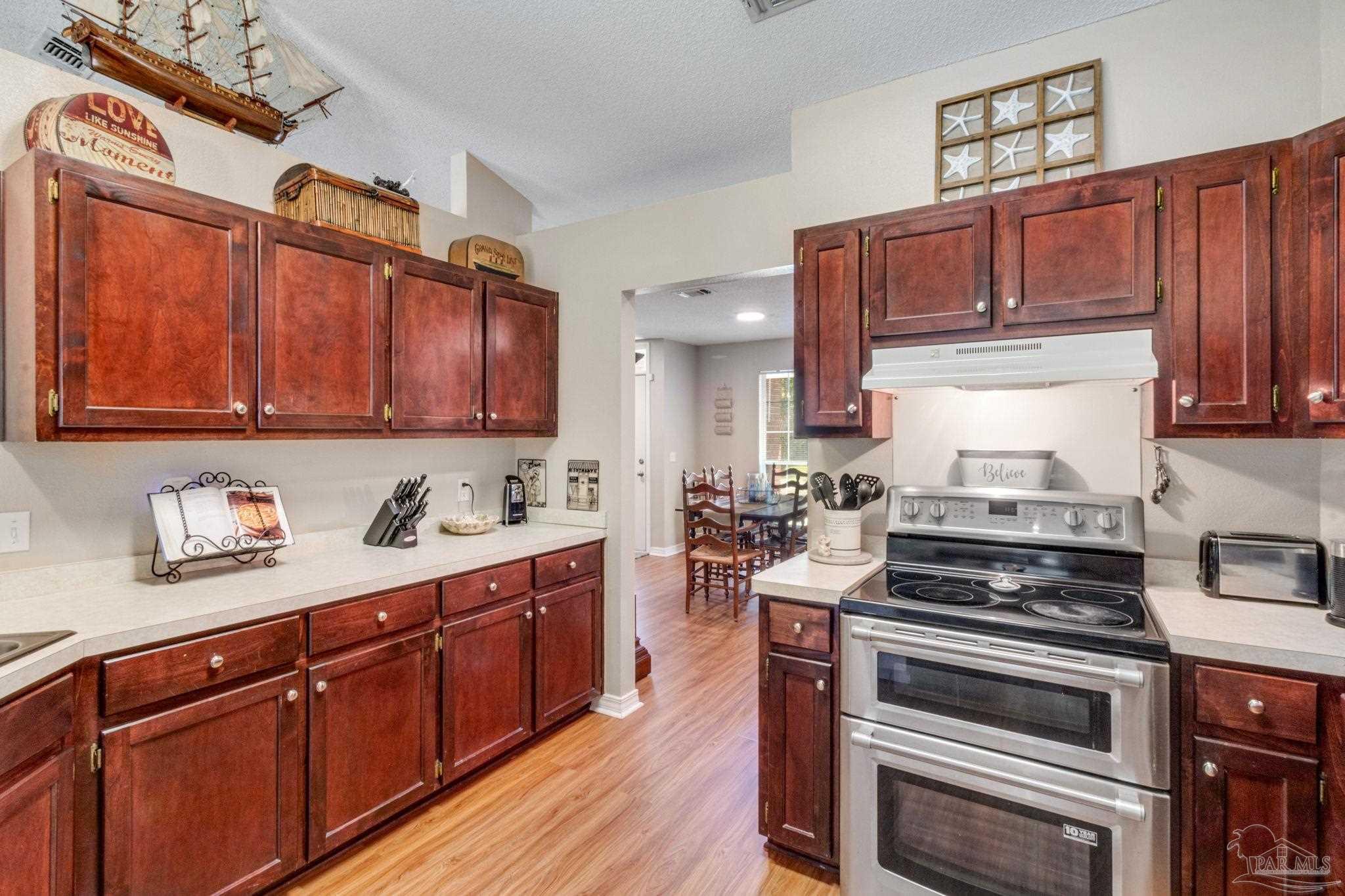 1957 Cardinal Lane Navarre, FL 32566 - Photo 12 of 30