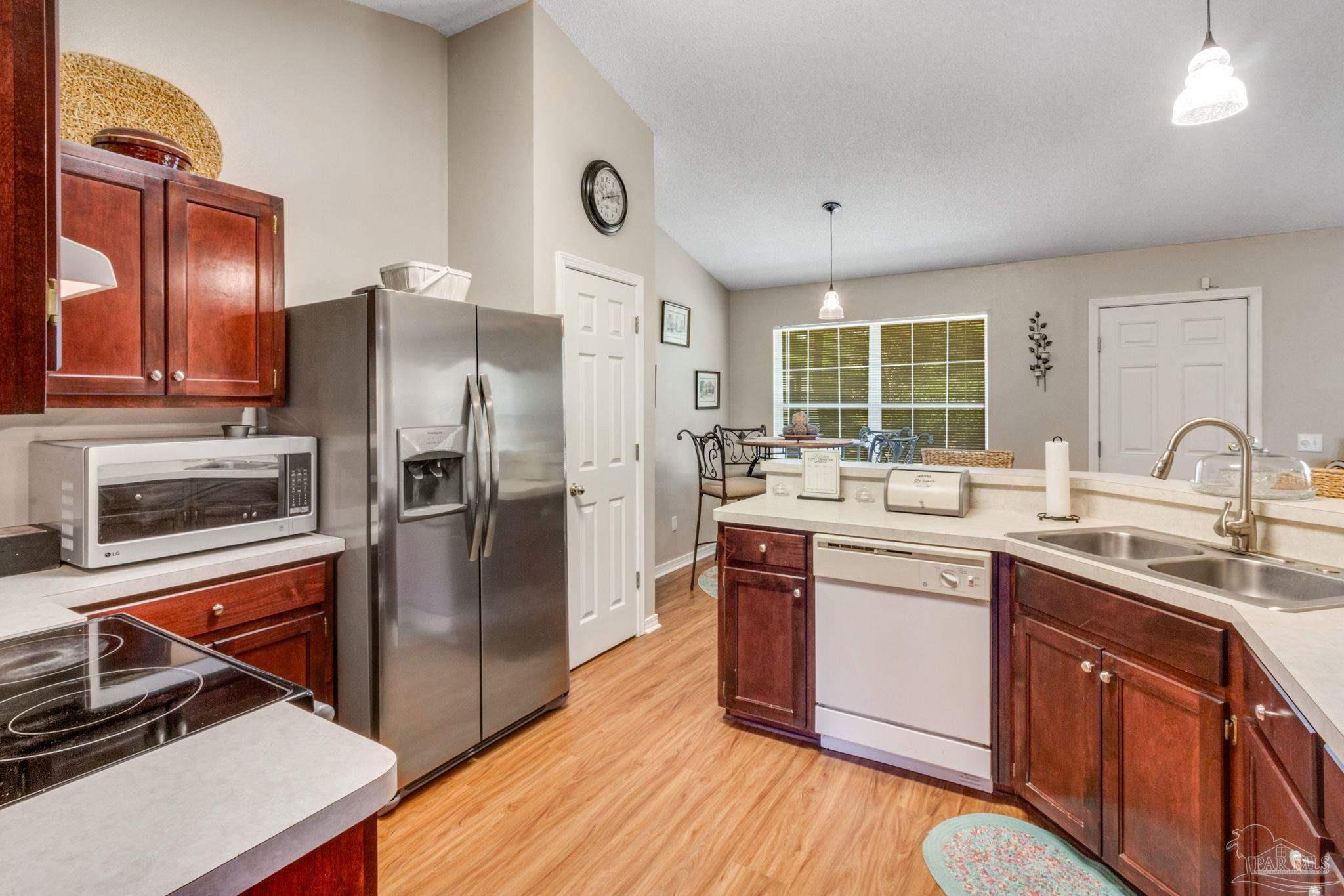 1957 Cardinal Lane Navarre, FL 32566 - Photo 14 of 30