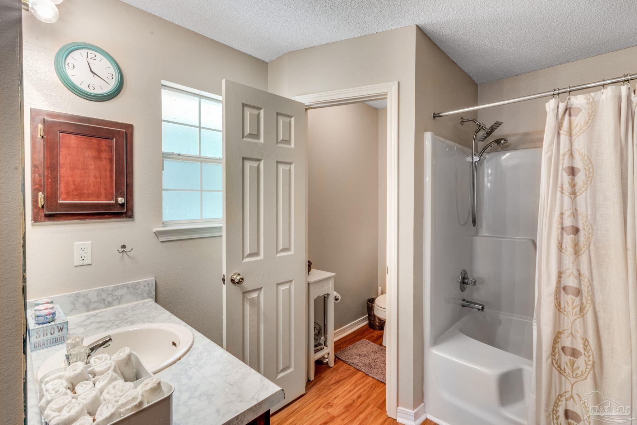 1957 Cardinal Lane Navarre, FL 32566 - Photo 16 of 30