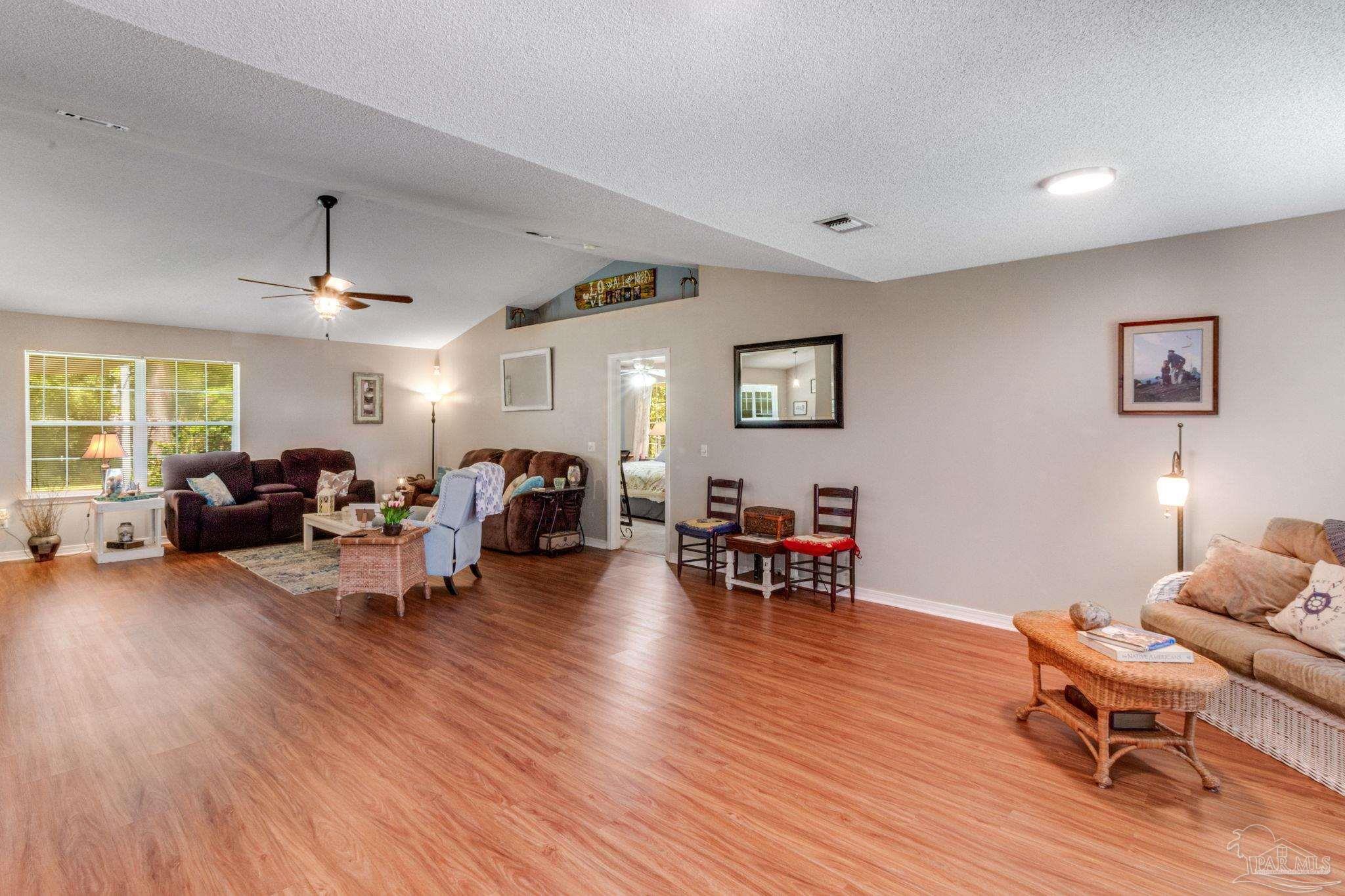 1957 Cardinal Lane Navarre, FL 32566 - Photo 5 of 30