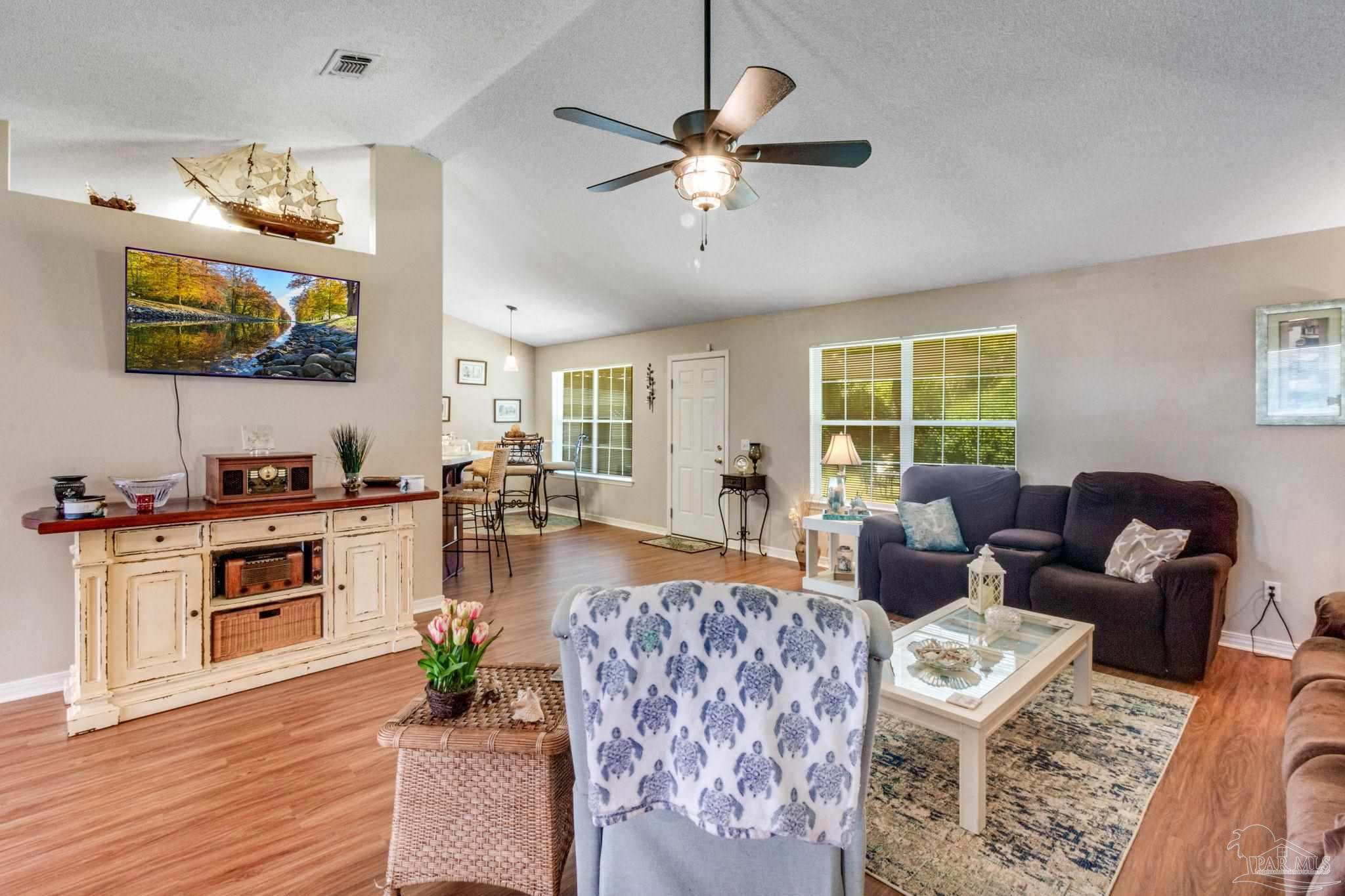 1957 Cardinal Lane Navarre, FL 32566 - Photo 10 of 30